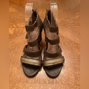 DKODE brown sandals